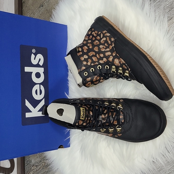 Keds Leopard Scout Boots - Picture 2 of 7